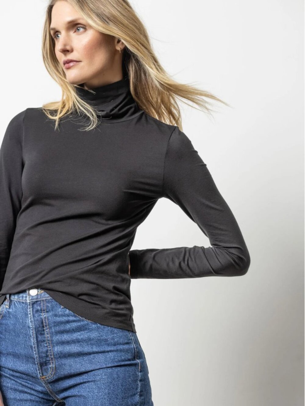 LILLA P Long Sleeve Black Turtleneck Tee